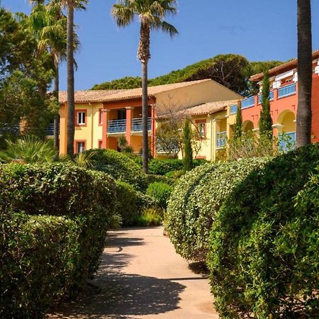 Magnifique Parc De La Presqu'Ile Avec Piscine Et Plage Face A Porquerolles ! Йер Экстерьер фото