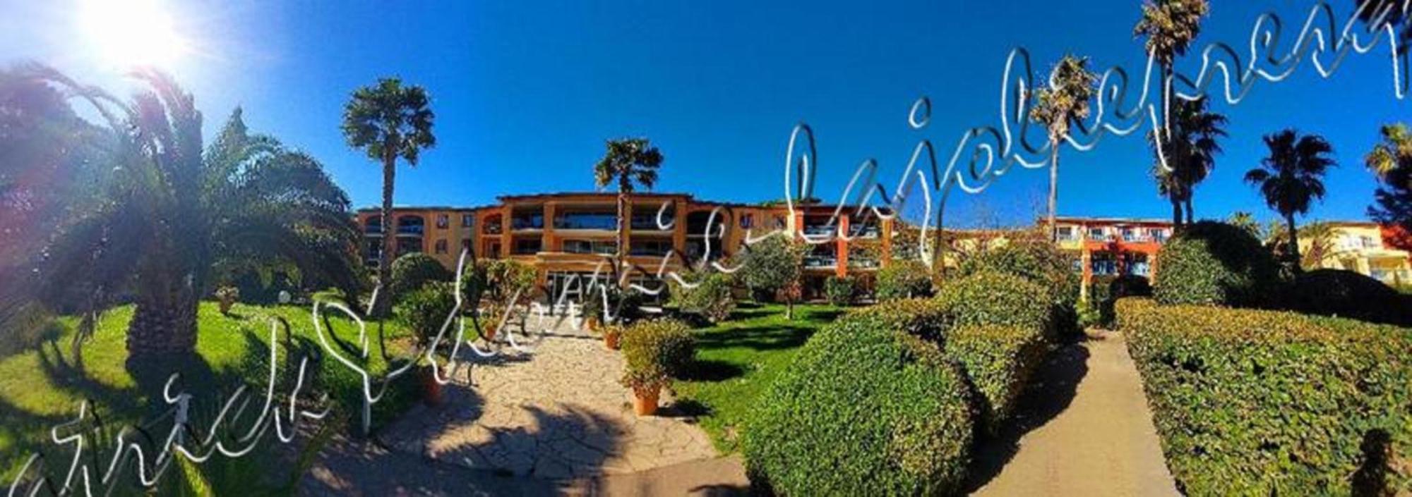 Magnifique Parc De La Presqu'Ile Avec Piscine Et Plage Face A Porquerolles ! Йер Экстерьер фото
